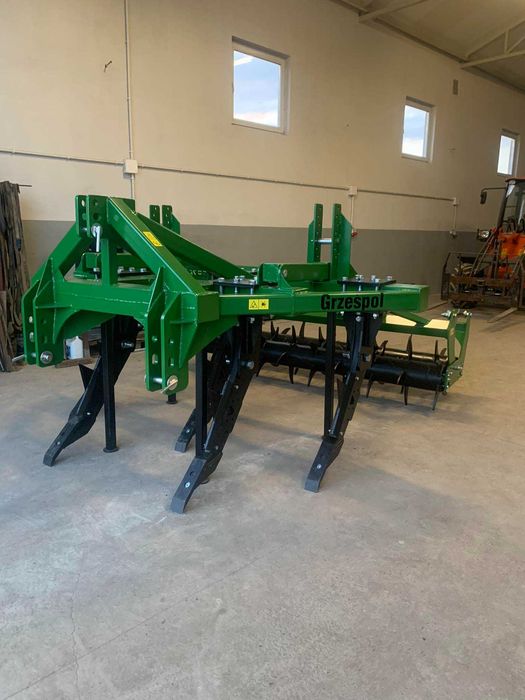 Pług dłutowy Ripper/brony /agregaty