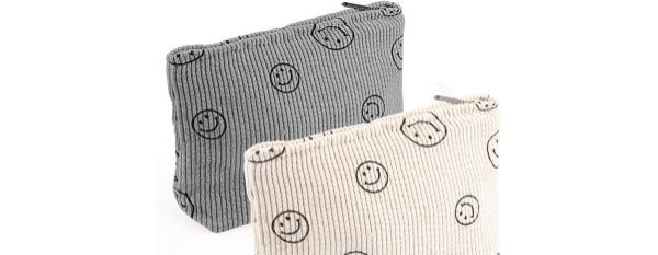 Продаю косметички вілюрові оптом. З принтом смайлика