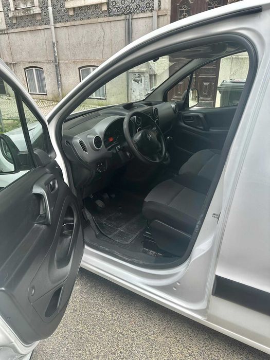 Citroen Berlingo 1.6 Hdi - IVA dedutível