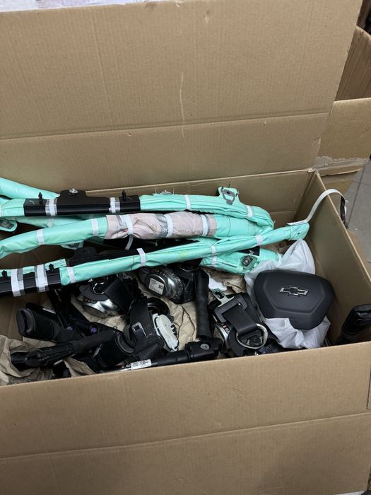 Відновлення безпеки аірбег,подушки безпеки,airbag,ремені,сидіння,стеля