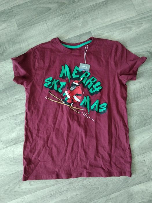 Nowy t-shirt chłopięcy