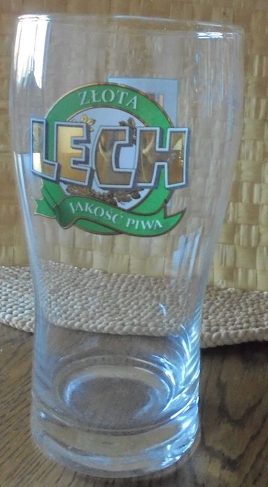 Pokal do piwa Lech ze znaczkiem sponsoringu