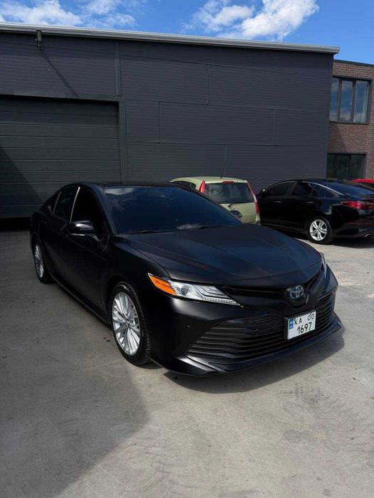 Toyota Camry 2.5 Hybrid 2020 рік в аренду с правом выкупа, в рассрочку