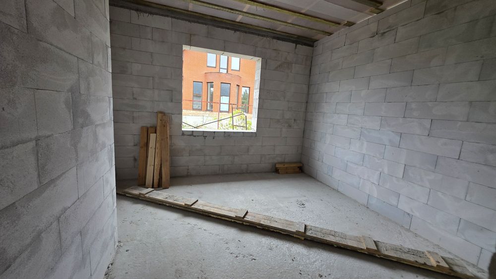 БУДИНОК 110 кв.м. на 8 сотках, асфальтований підїзд