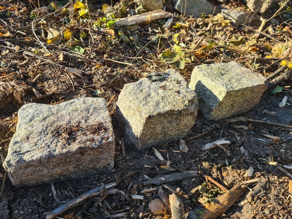 Kostka bloki granitowe
