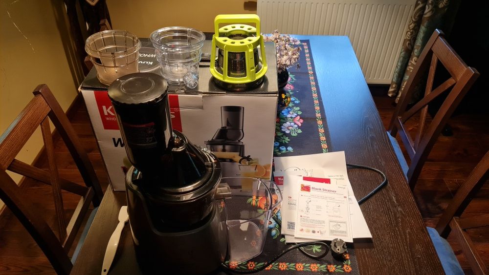 Kuvings C9500-S wyciskarka wolnoobrotowa