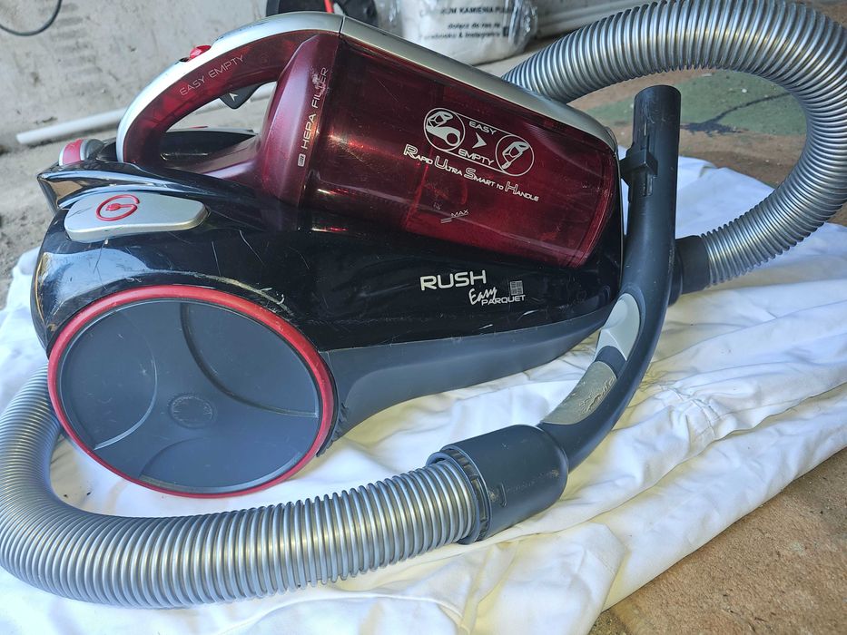 Odkurzacz bezworkowy Hoover sprzedam