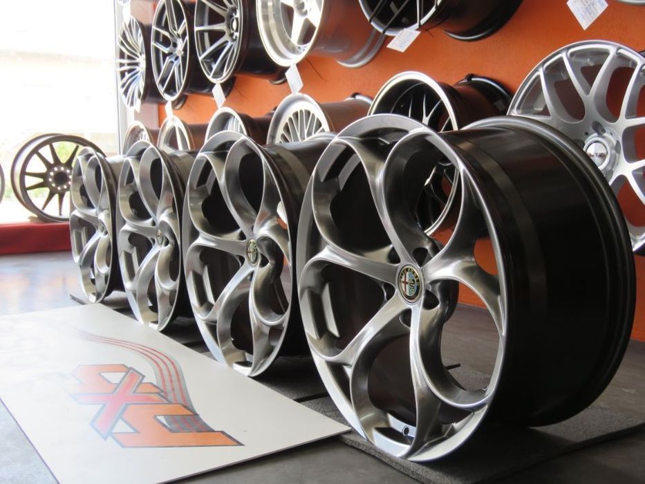 Jantes Look Alfa Romeo Giulia Quadrifoglio 19  8 et 33 + 9 et 34 5x110