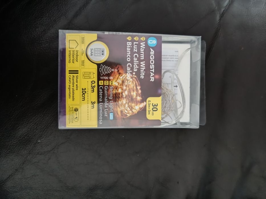 Luzes com 30 leds luz amarela