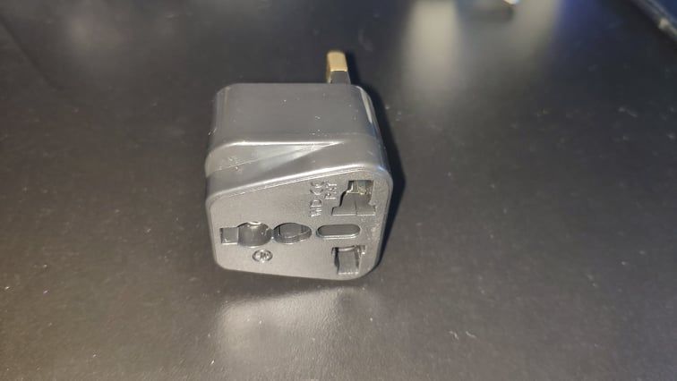 Adaptadores de tomada portuguesa para inglesa