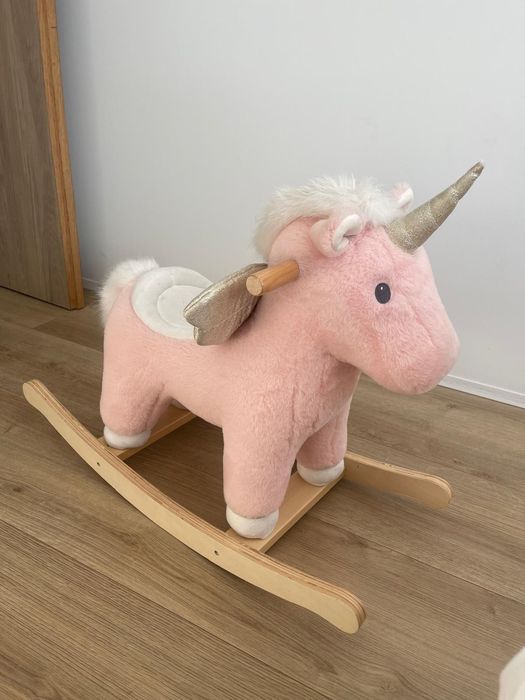 Cavalo baloiço bebé