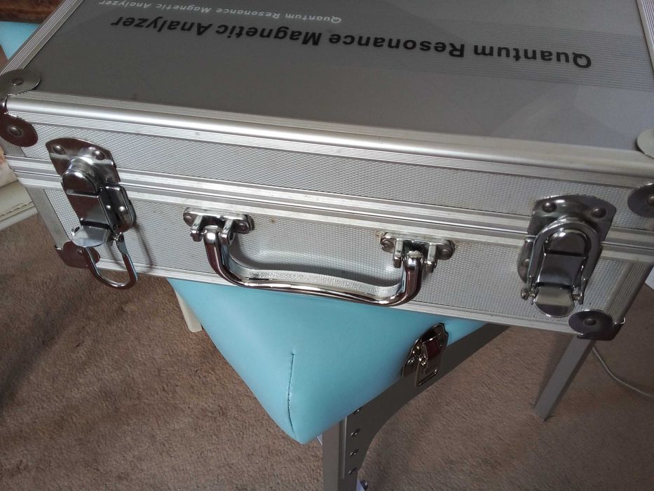 Quantum Resonance Magnetic Analyzer