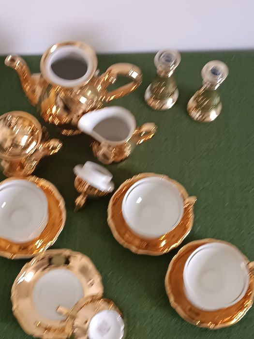 Porcelana złocona na 4 osoby