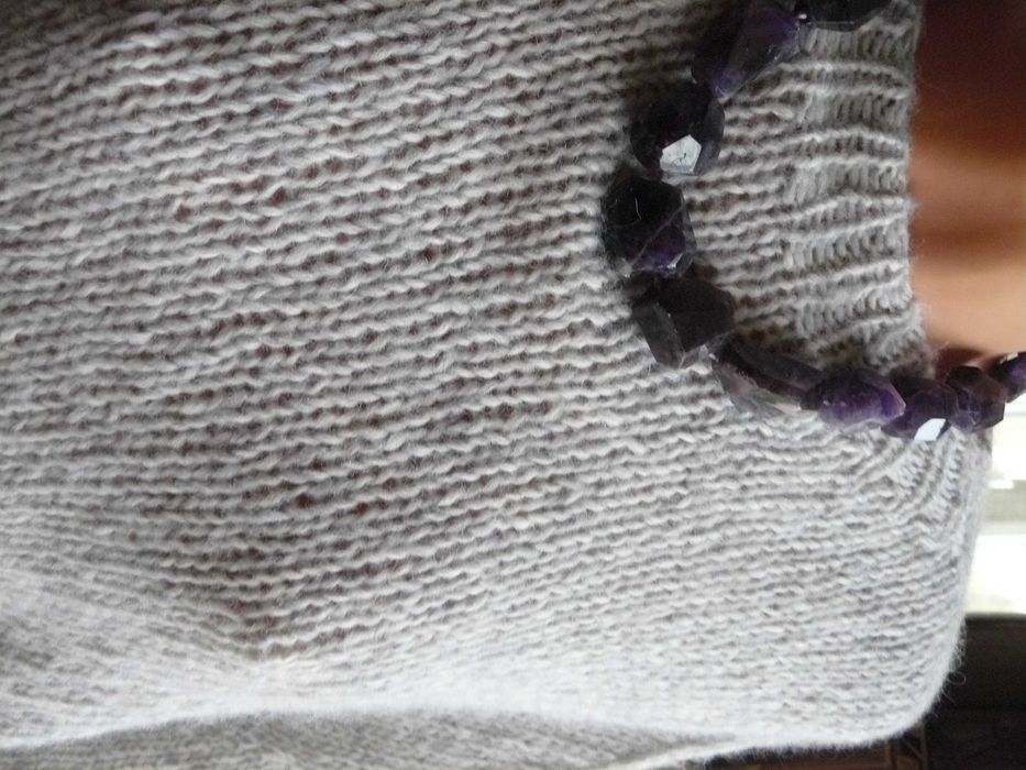 Sweter ręcznie robiony baby alpaka Drops Air handmade szary 50 puszek