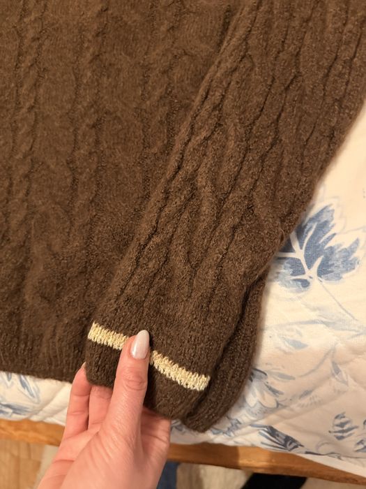 Sweterek brazowy „Nowy „