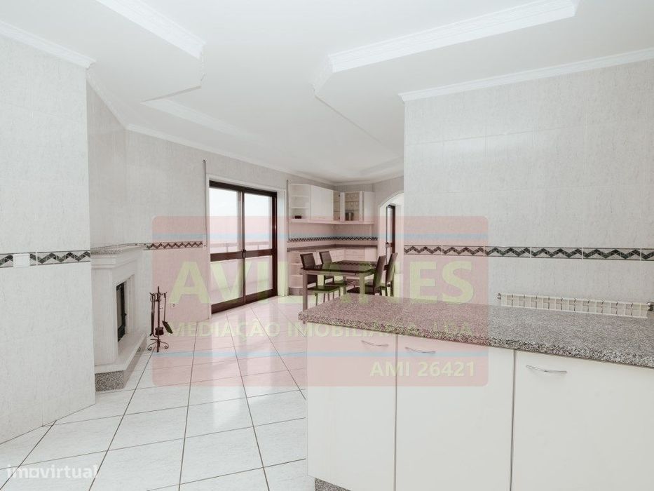 Apartamento T3 Recuado - Lobão