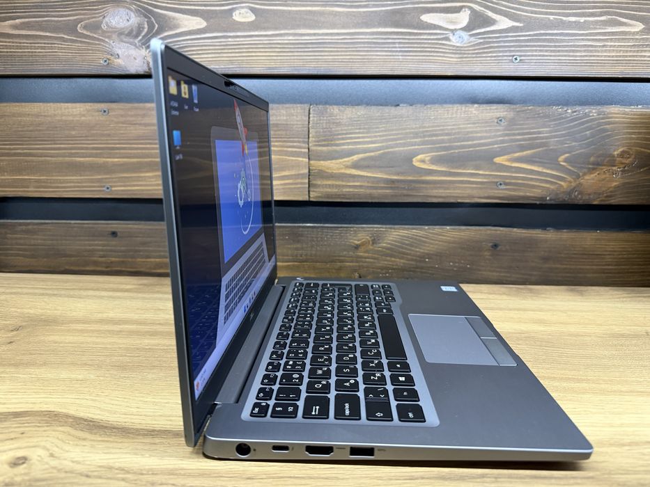 Dell Latitude 7400 14" FHD IPS Sensor i7-8665u/16 GB/256Gb M2/9%