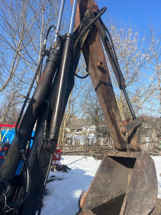 Продам ескаватор ЮМЗ