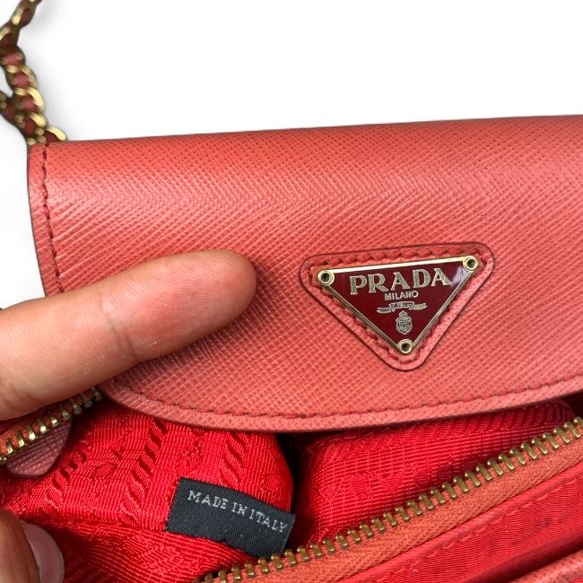 Женская сумка Prada Tessuto nylon saffiano crossbody bag оригинал