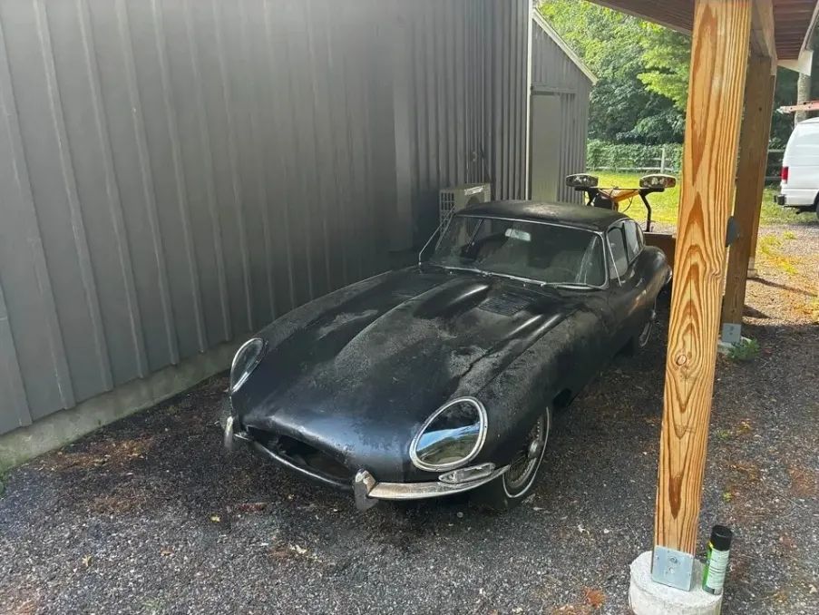 Jaguar E-Type Jaguar E type XKE Coupe Manual