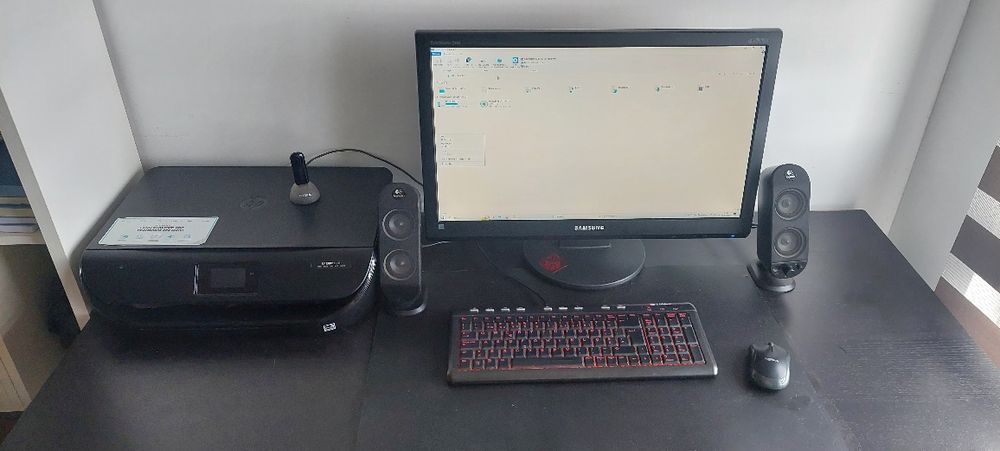 PACK  Secretária + Desktop+Monitor+Impressora+Conj Som Logitech