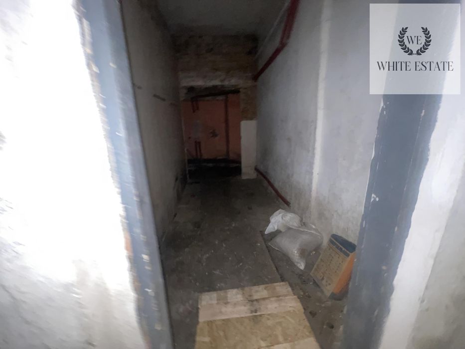 Оренда склад з рампою вул. Гайова