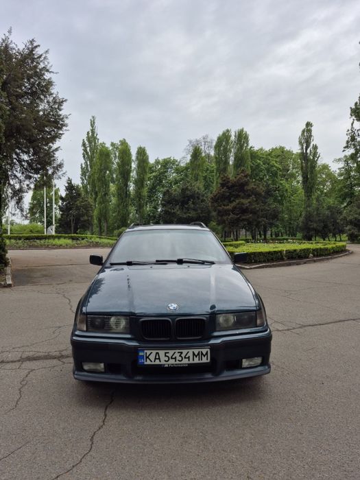 Продам BMW e36 touring M52B20