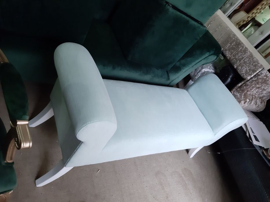 Banqueta de braços lisa