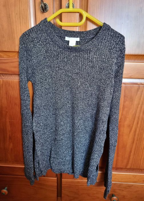 Camisola de malha cinzenta e preta H&M, tamanho XS
