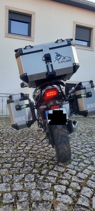 Honda NC750X | 10/2021 | 9.500 km | Extras completos | Estado irrepreensível