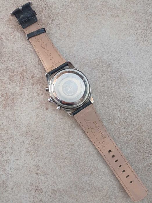 Часы Breitling Navitimer