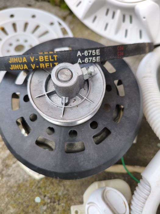 Запчастини до сатурн