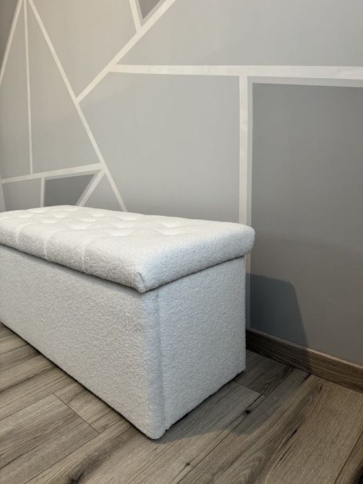 Pufa biała z szufladą na zamówienie  elegancja i funkcjonalność