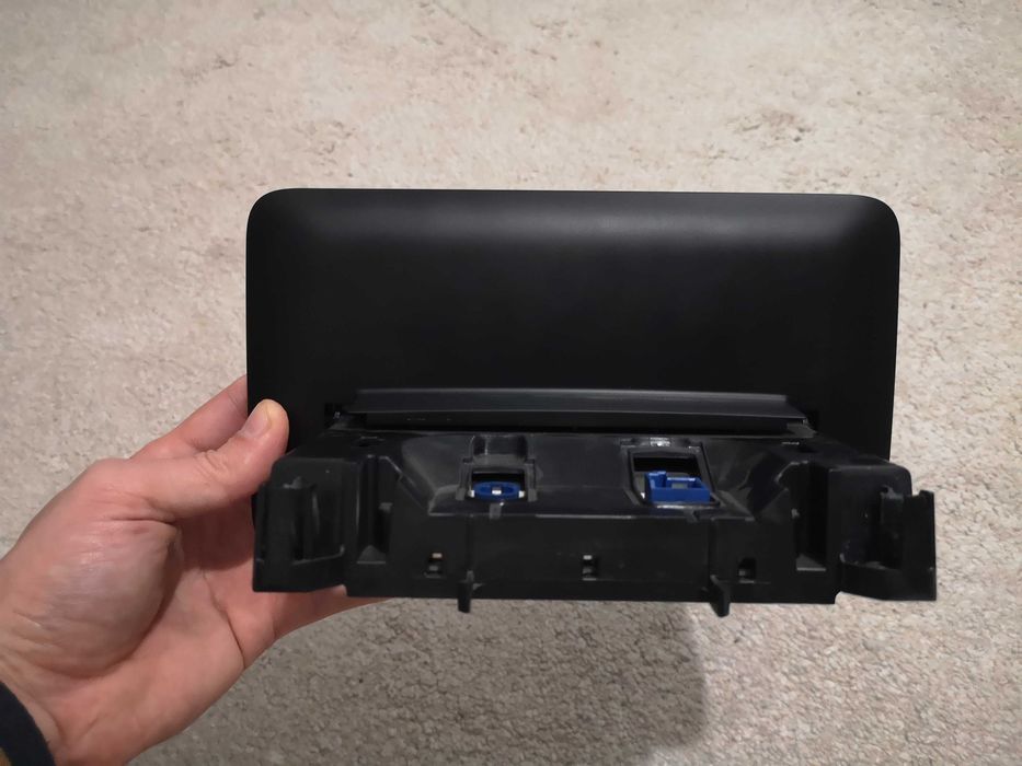 Display Ecrã Original Mercedes-Benz Classe C W205 7''