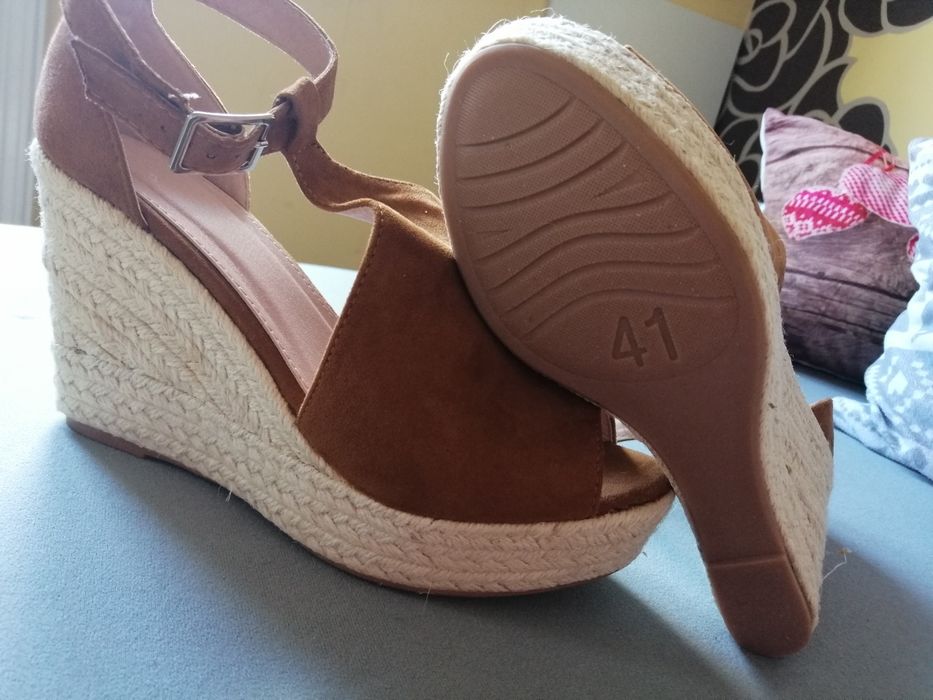 Nowe damskie buty