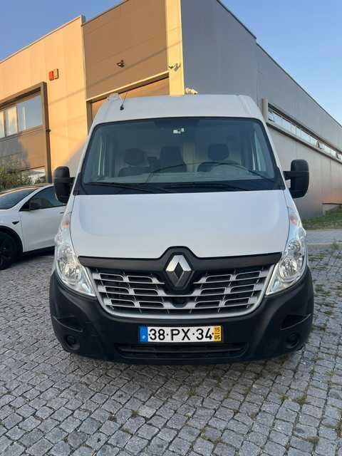 Renault master 2.3dci l2h2 com refrigeração poucos km no estado de impecável.