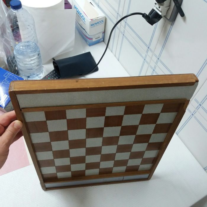 Tabuleiro de damas com as peças