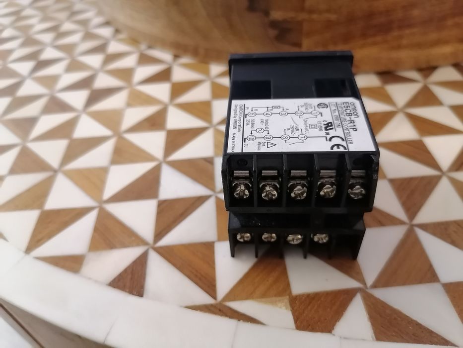 Temperature Controller64752268434179122