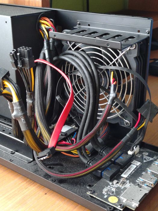 Mantiz MZ-03 Saturn Pro egpu