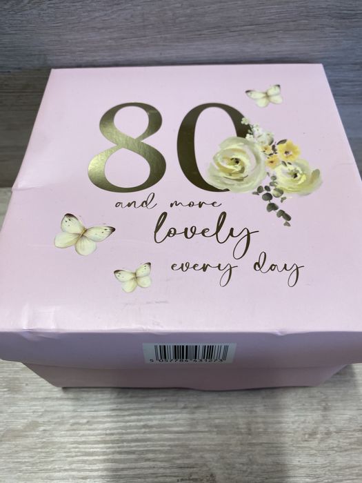 Ceramiczny kubek urodzinowy