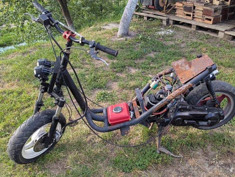 Скутер Viper Booster