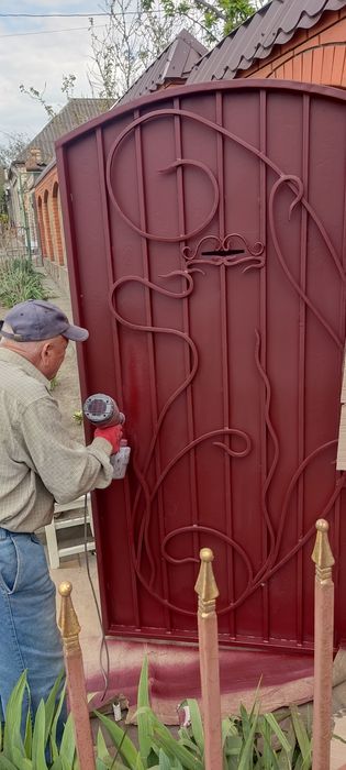 Сварочные работы,ворота,оградки,решётки,козырьки,металлоконструкции...