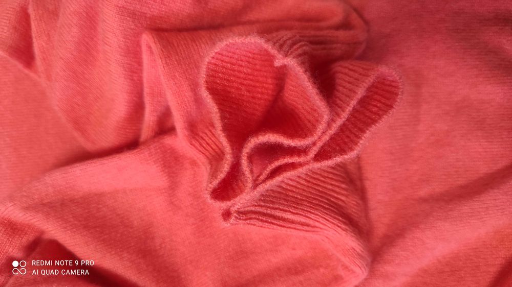 Кашеміровий світер REPEAT