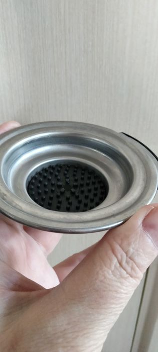 Кавомашина  на дві крушки.