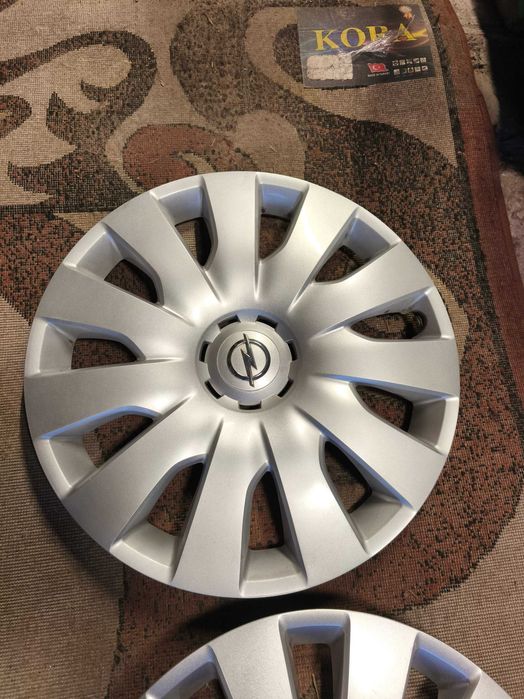 Opel OE kołpaki 16" komplet
