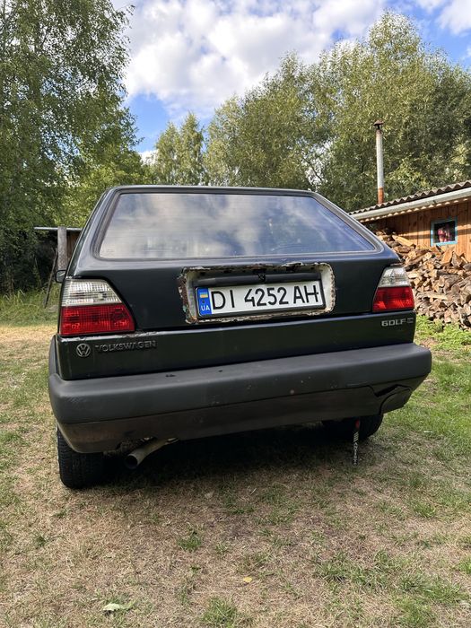 Volkswagen Golf 2