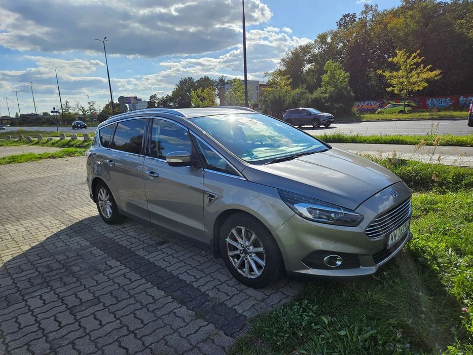 Ford S-Max