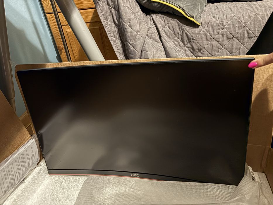 AOC C24G1 Curved 144Hz - gaming, uzywany rok, z pudelkiem