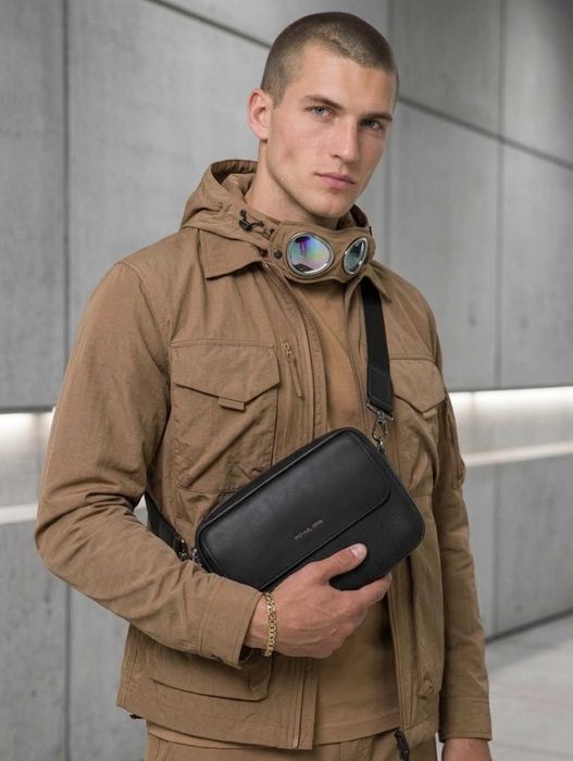 Сумка унісекс шкіряна Michael Kors Hudson Black