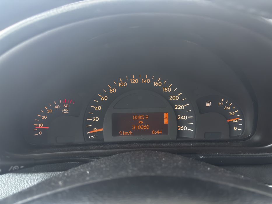 Mercedes C220 Avantgard